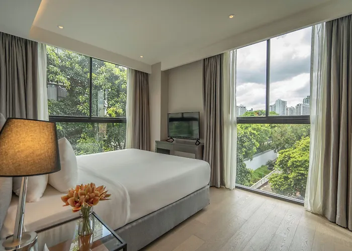 Walton Sukhumvit Hotel