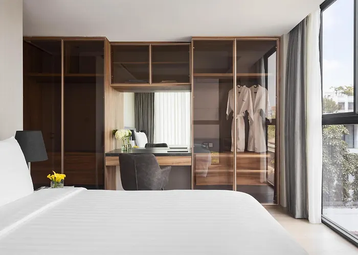 Hotel Walton Sukhumvit 4*