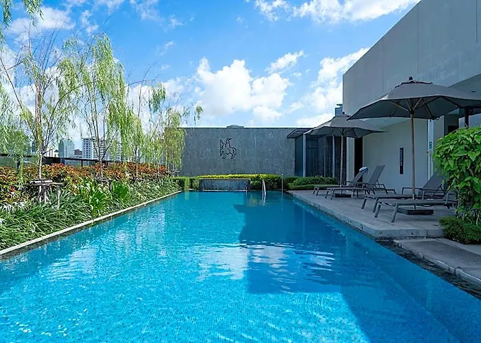 Hotel Walton Sukhumvit 4*