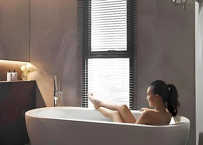Walton Sukhumvit 4*