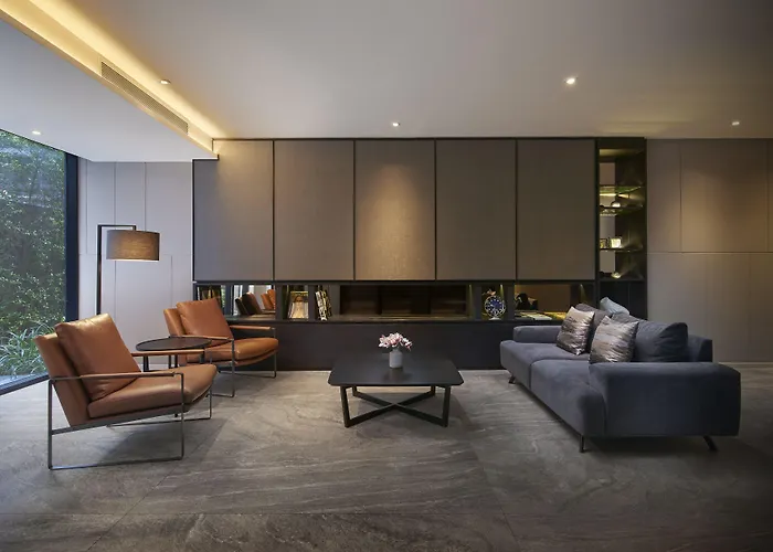 Walton Sukhumvit 4*